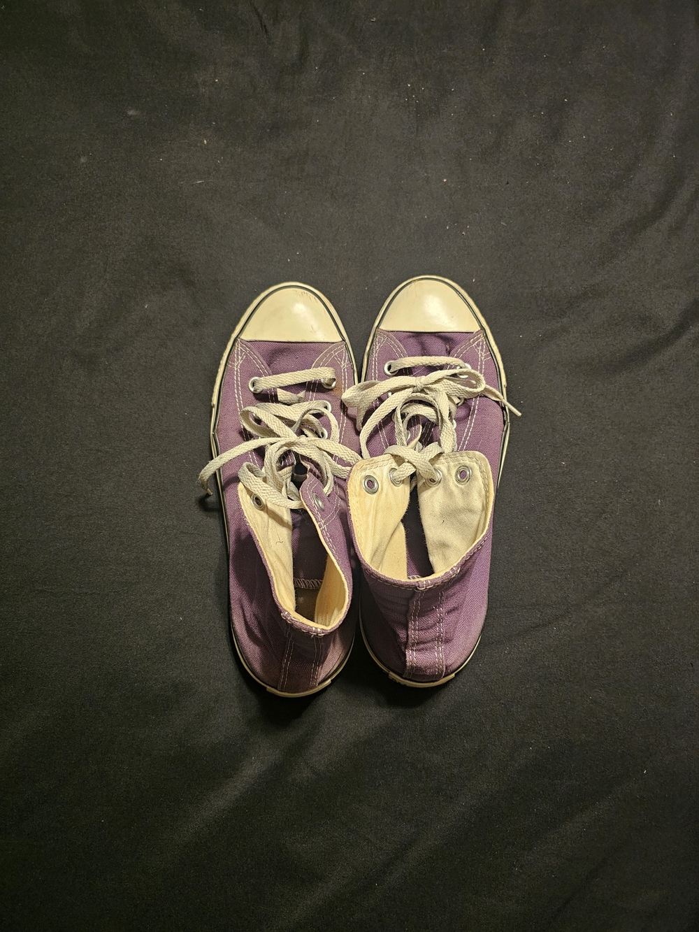Women’s High-Top Canvas Sneakers in Purple